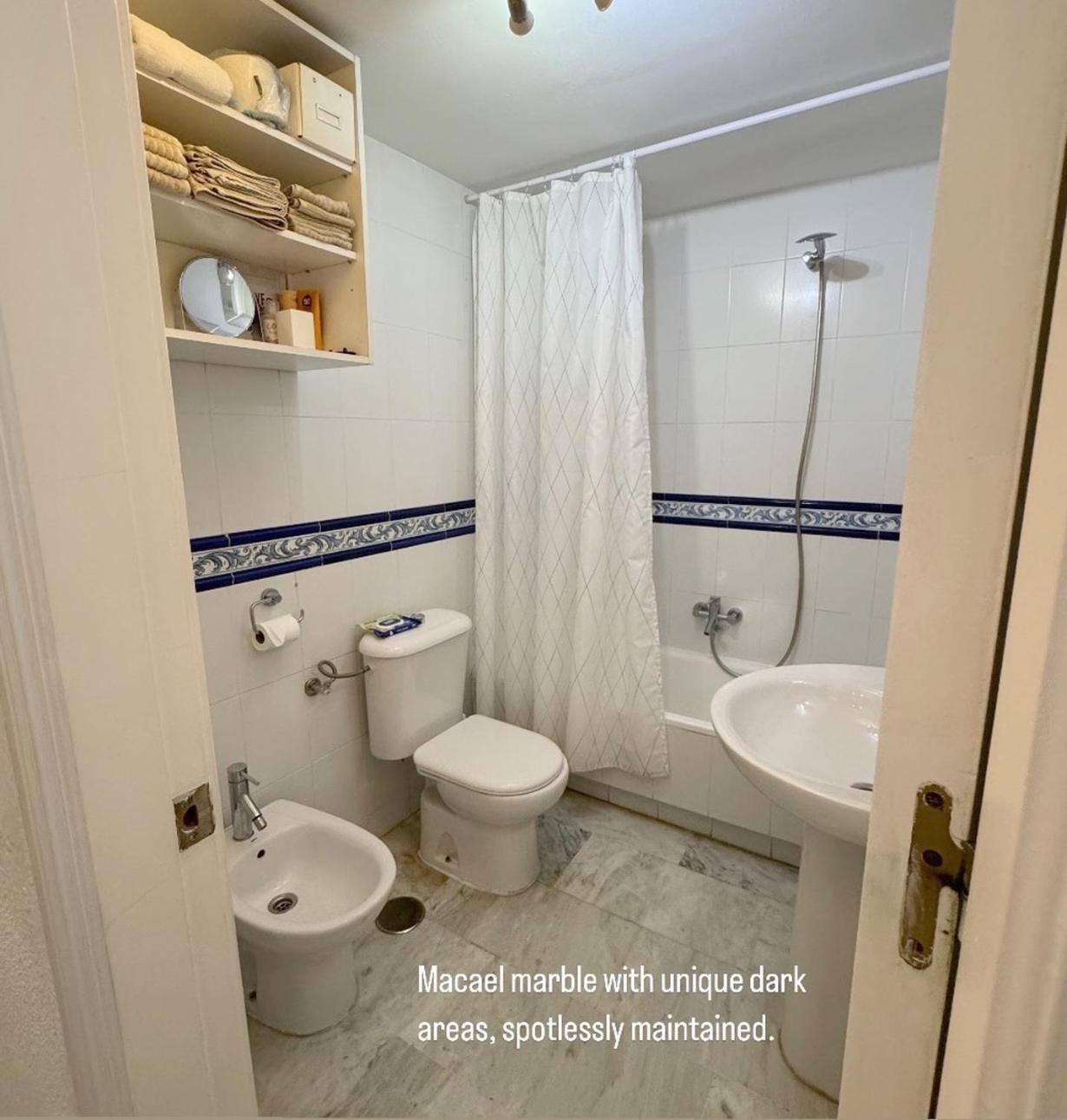 M&J Benalmadena Retreat Apartment Bagian luar foto