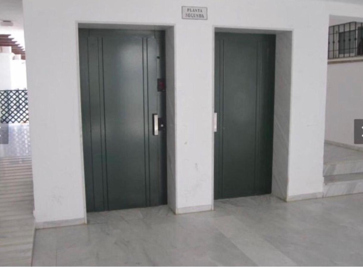 M&J Benalmadena Retreat Apartment Bagian luar foto