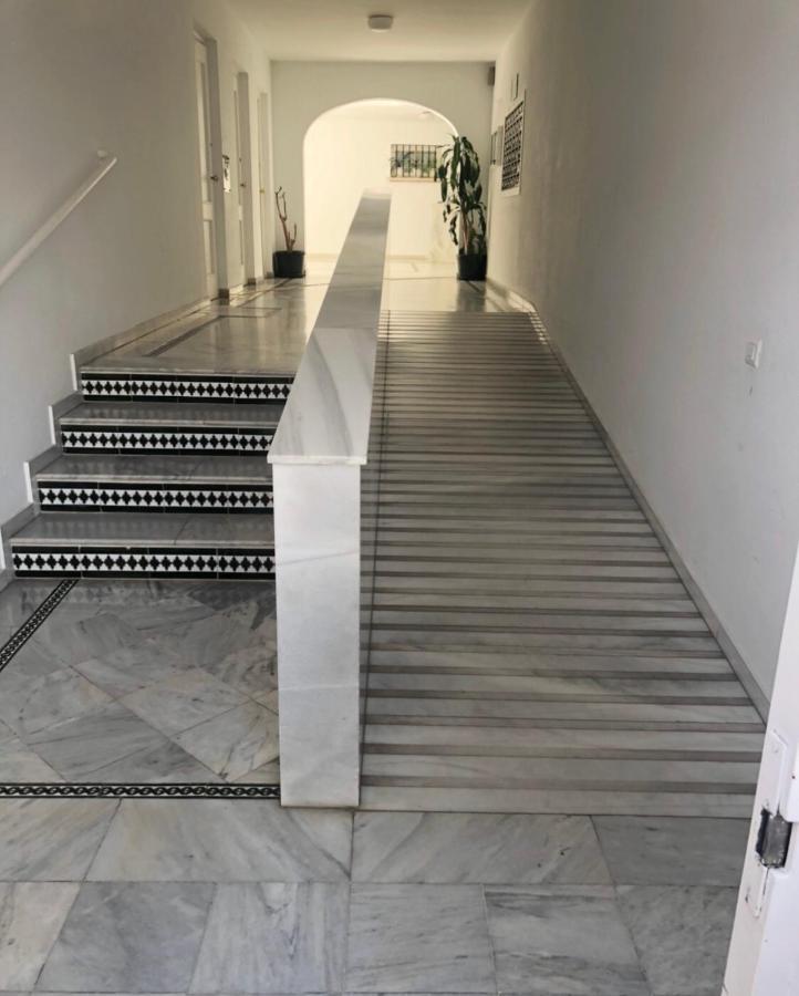 M&J Benalmadena Retreat Apartment Bagian luar foto