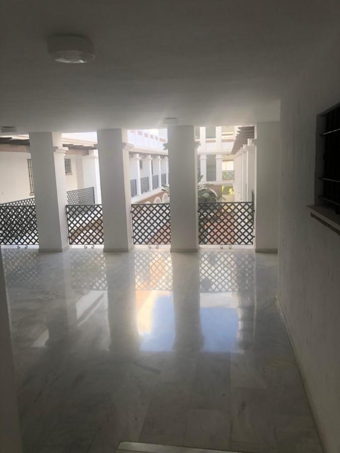 M&J Benalmadena Retreat Apartment Bagian luar foto